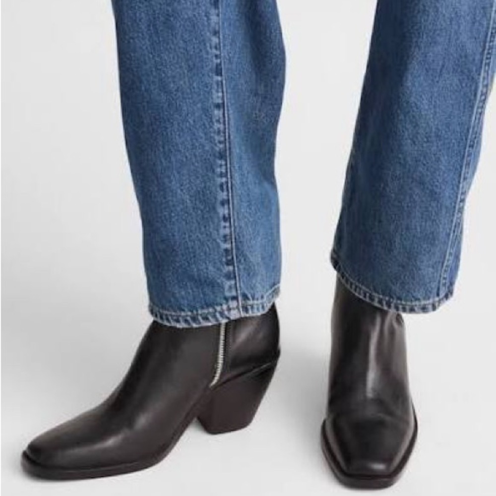 Madewell The Idris Side-Zip Ankle Boot OA517